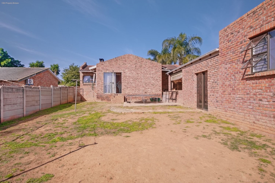 2 Bedroom Property for Sale in Azalea Park Eastern Cape
